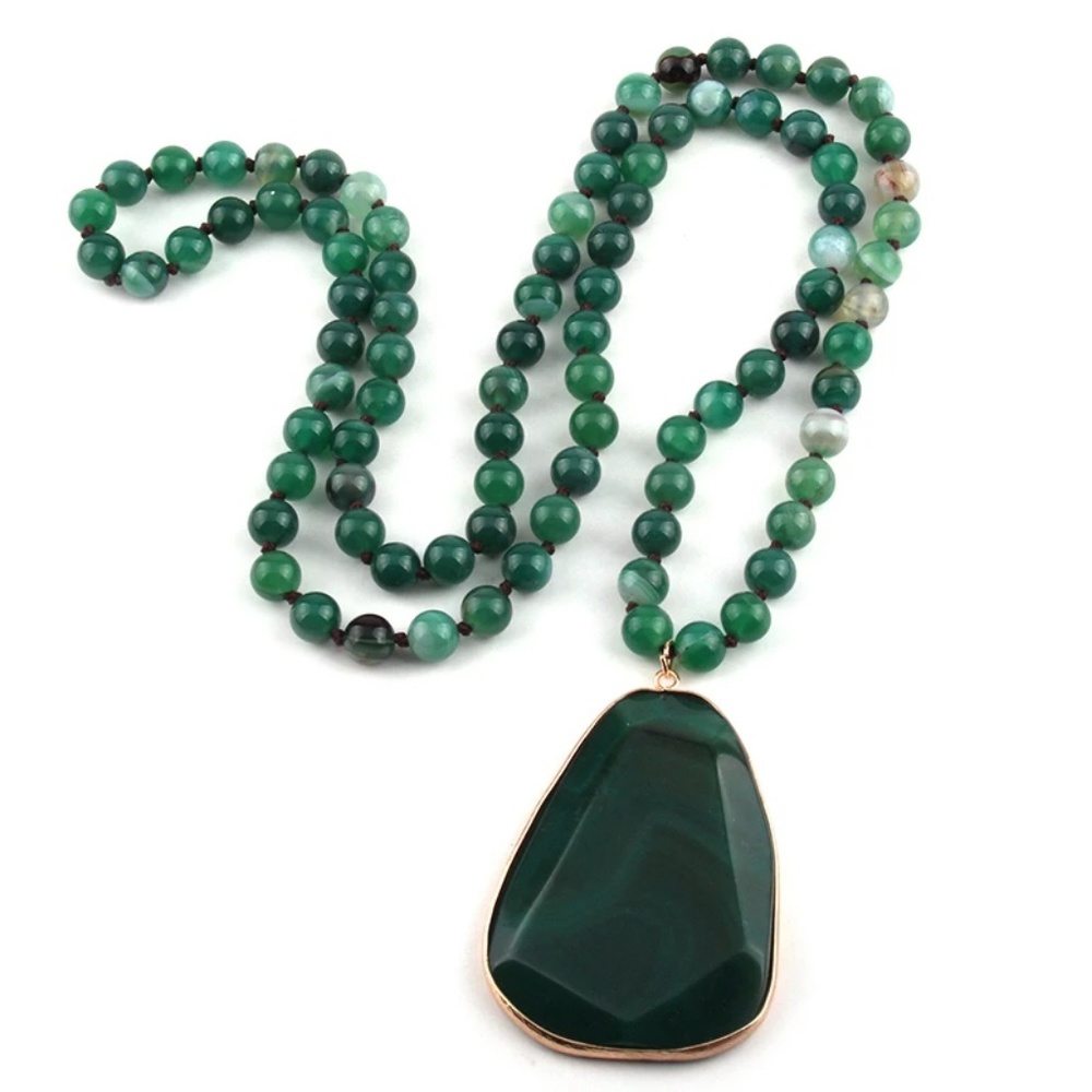 ♥️Natural Stone Pendant Statement Necklace♥️